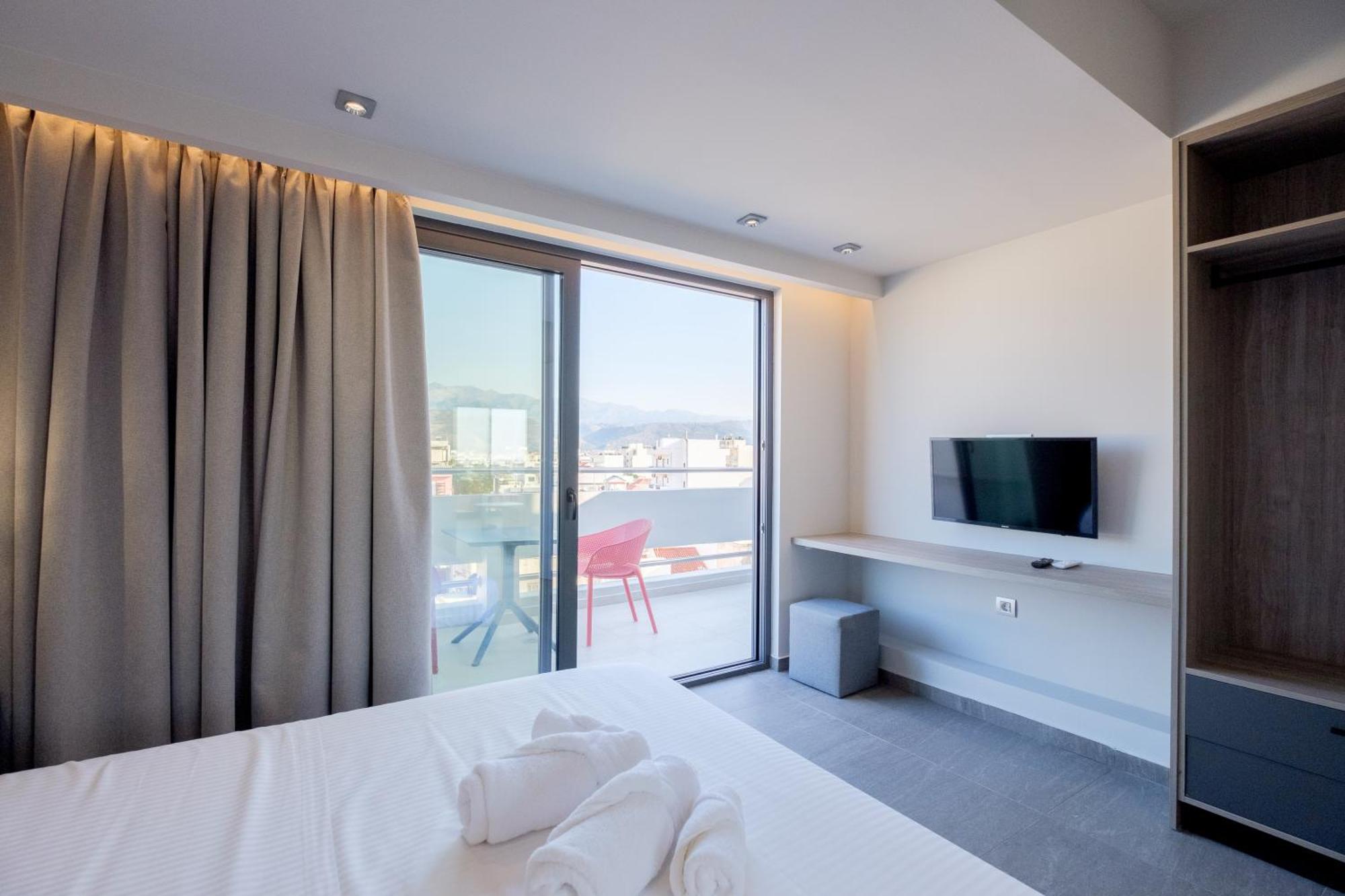 Apartmán Sky-High 70Sqm Penthouse W. Stunning Views - 05 Chania  Exteriér fotografie